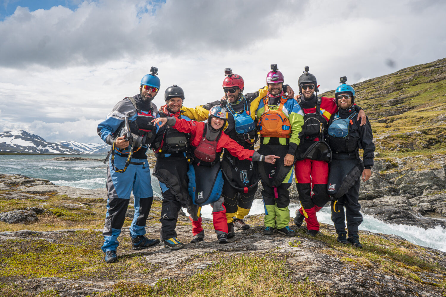 2021 - Story - Mission kayak en Laponie, l’aventure en Duster
