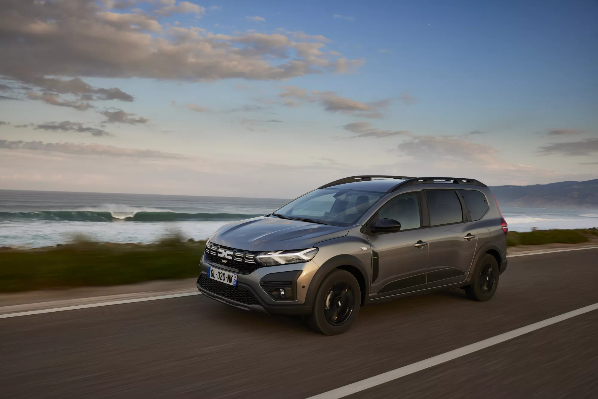 Dacia's All-New Jogger Is Officially Europe's Cheapest 7-Seater Model